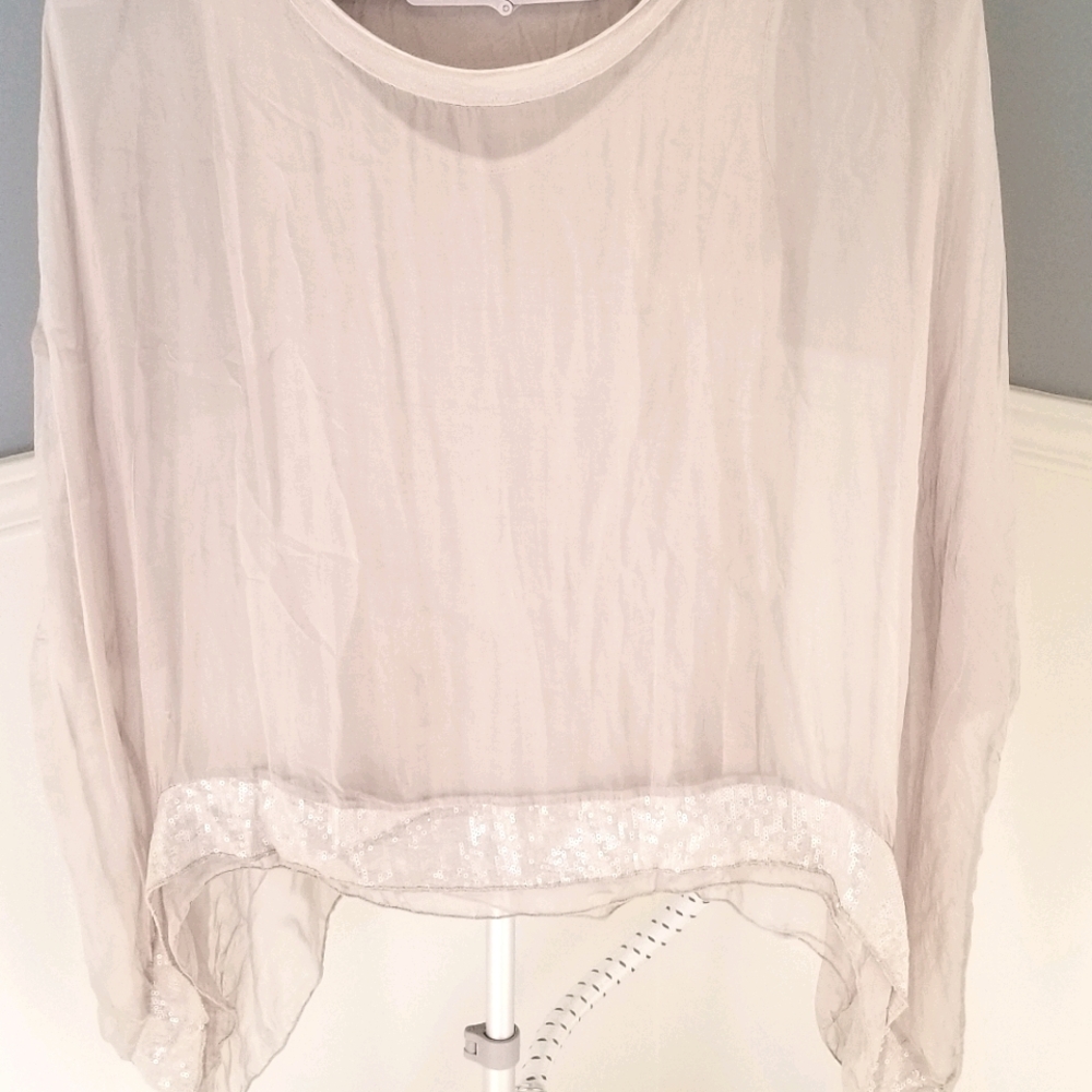 Sheer Italian Top 🌟